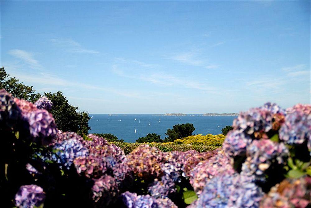 Hotel Les Costans, The Originals Relais Perros-Guirec Exterior foto